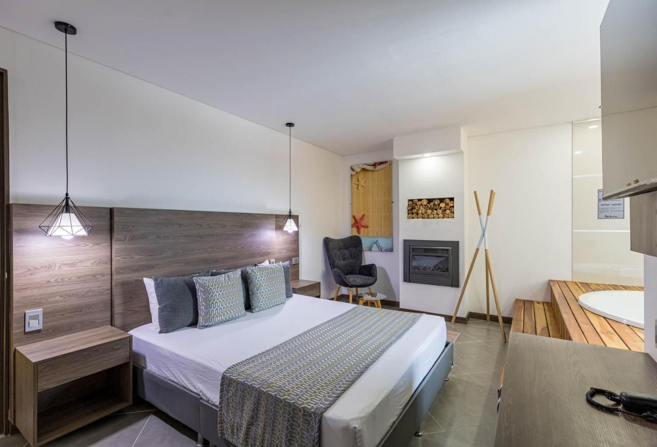 Hotel Velero San Antonio  Екстериор снимка